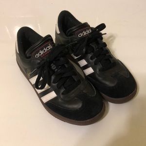 adidas samba hooligans